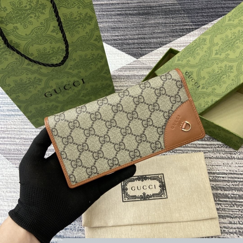 G*u*i wallets & purse